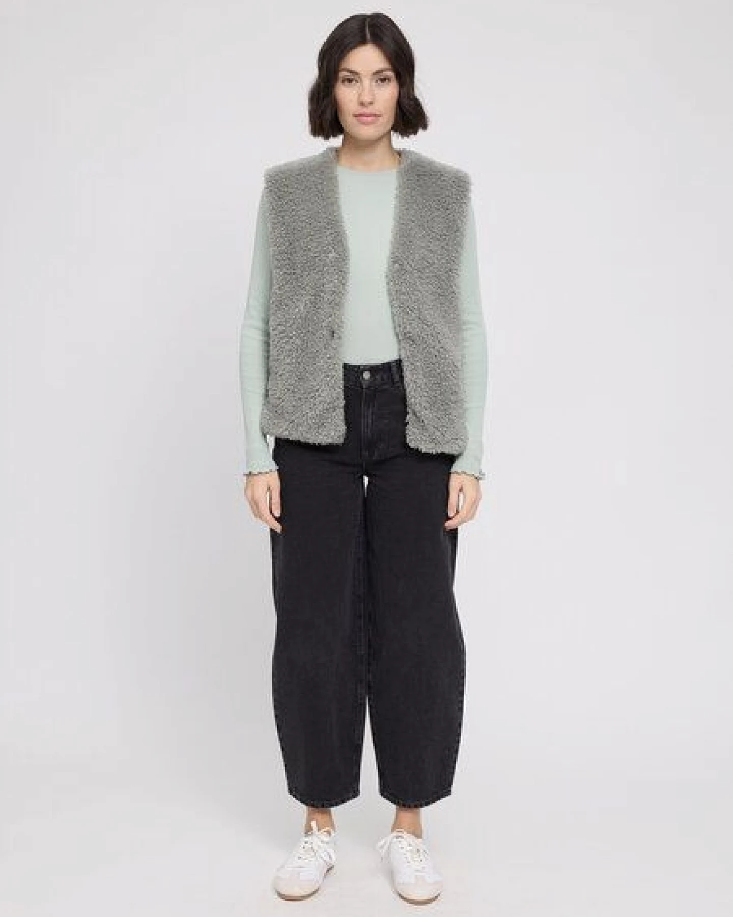 Mazine Weste Faux Fur – Ansicht 2