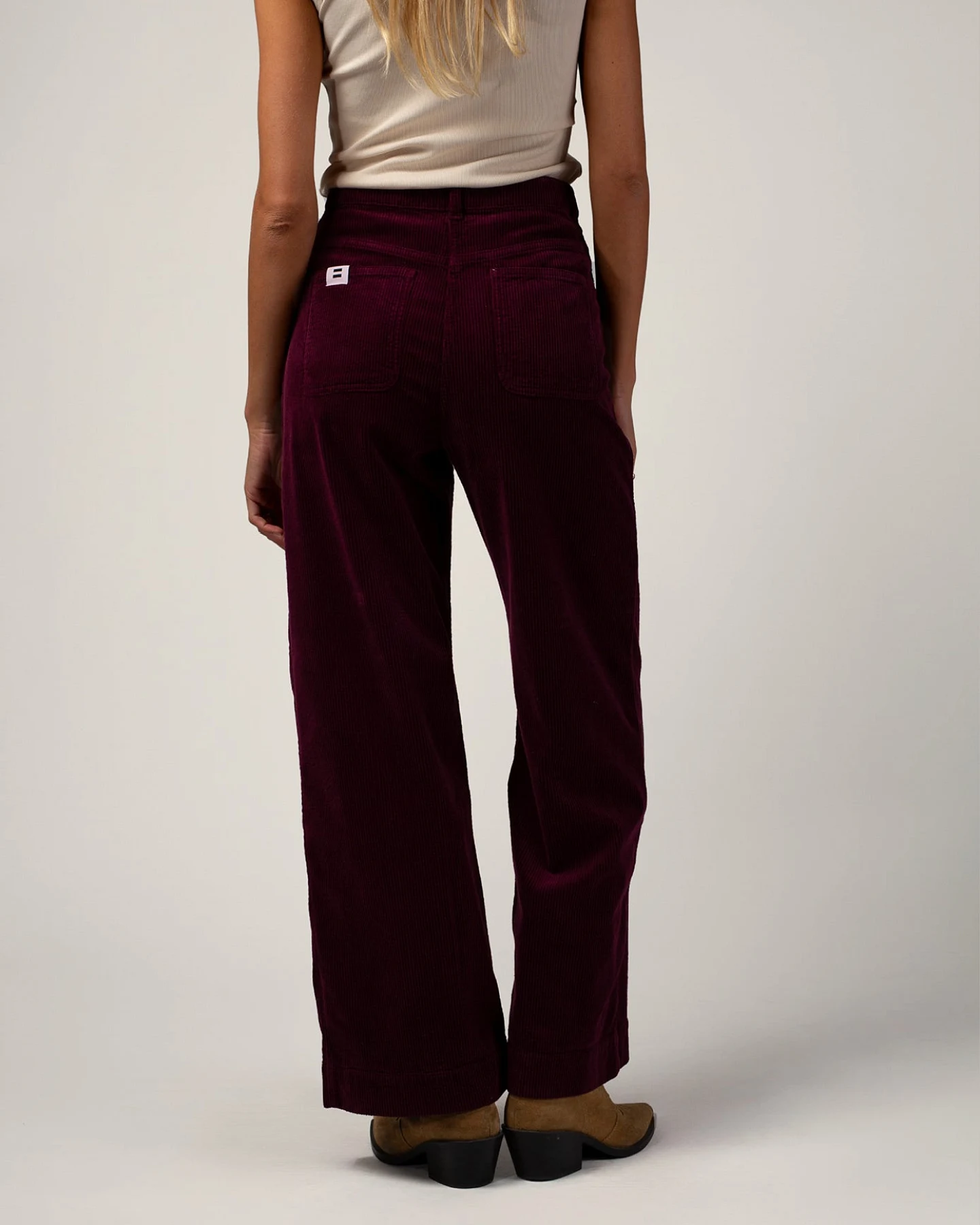 Côtelé Damen vegan Hose Jane Plum Lila – Ansicht 2