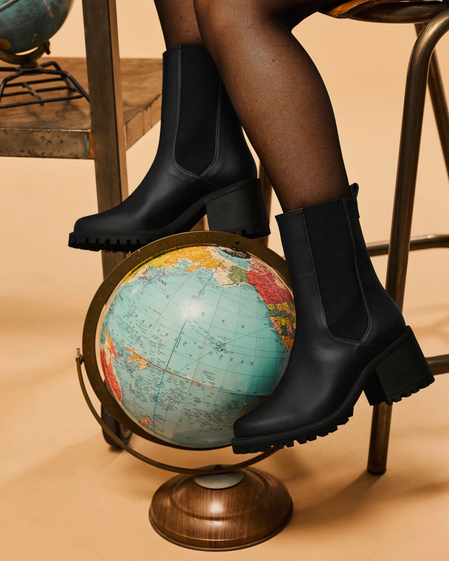 Minuit Sur Terre Damen vegan Stiefel Eugenie Schwarz – Ansicht 2