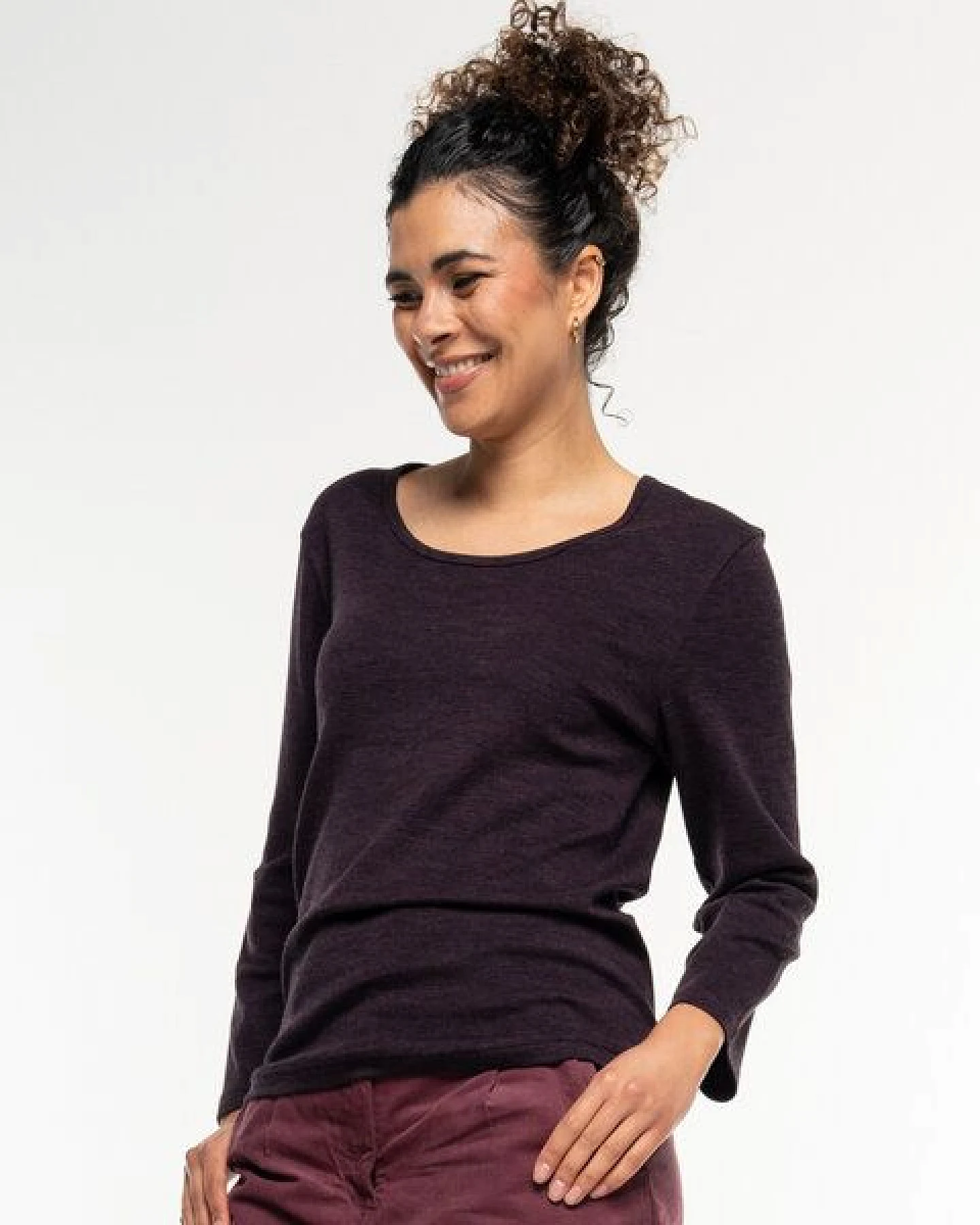 Alma & Lovis Softes Longsleeve aus Organic Wool-Cotton-Mix – Ansicht 3