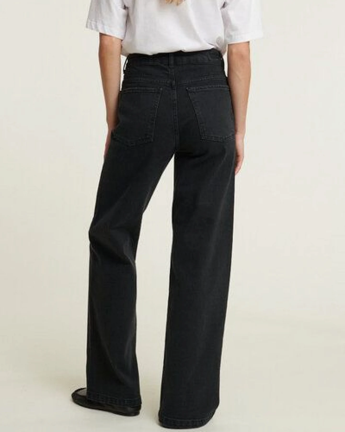 Basic Apparel High-Waist Jeans ENYA aus Bio-Baumwolle – Ansicht 4
