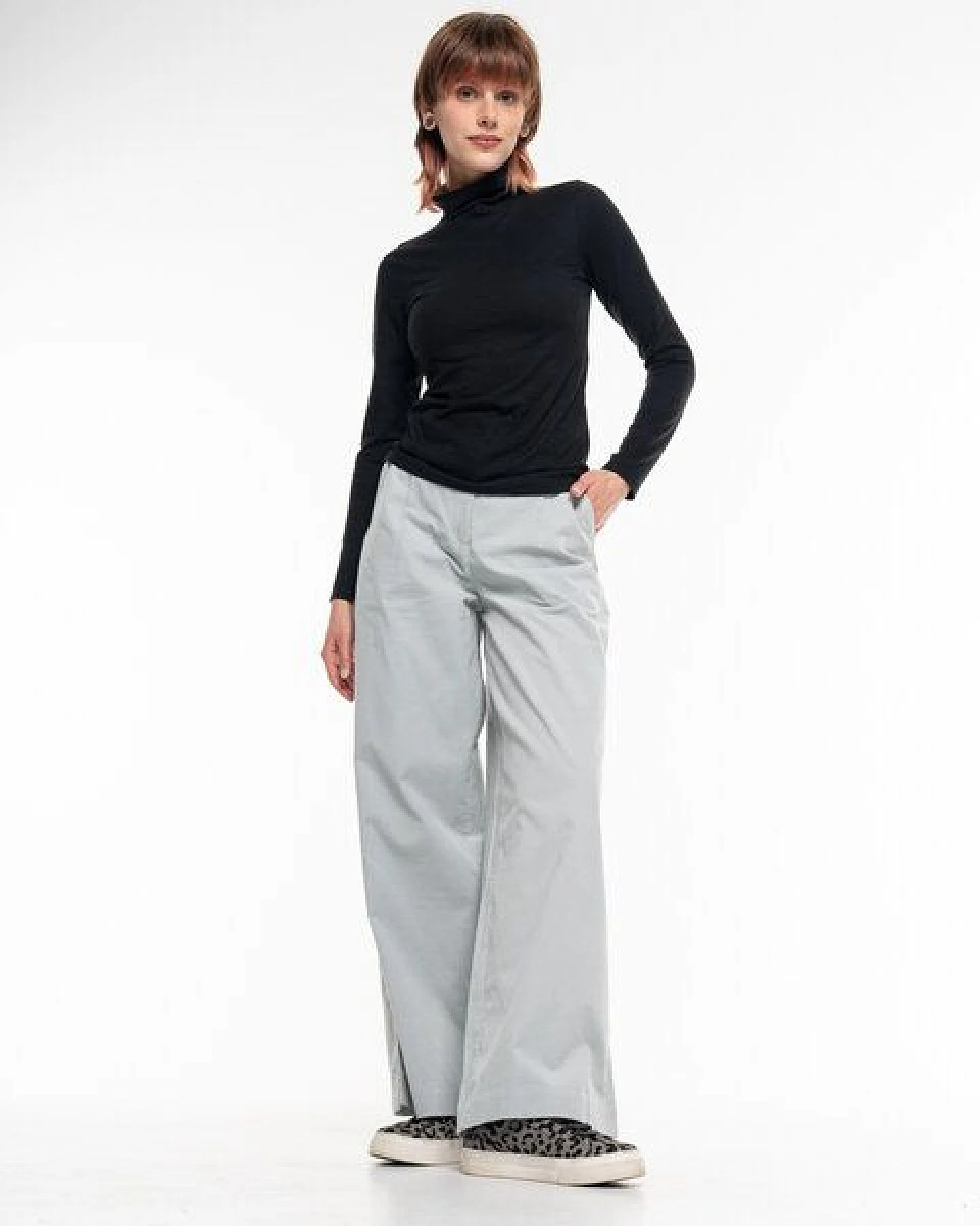 Alma & Lovis Lässige Feincord-Hose aus Organic Cotton – Ansicht 2