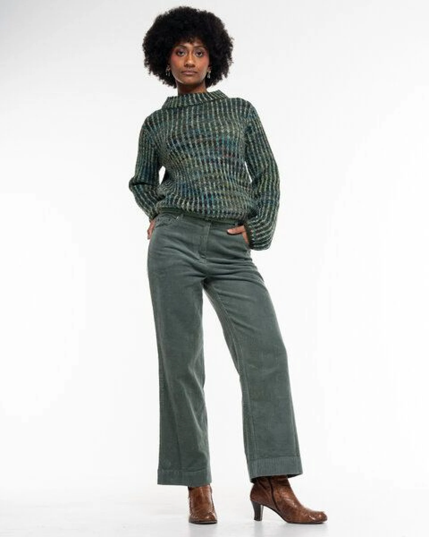 Alma & Lovis Softe Breitcord-Culotte aus Organic Cotton – Ansicht 2
