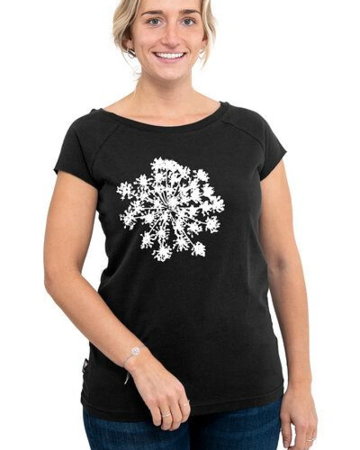 Hirschkind Frauen-Raglanshirt „Wilde Möhre“ schwarz - Made in Kenia & handbedruckt in Berlin