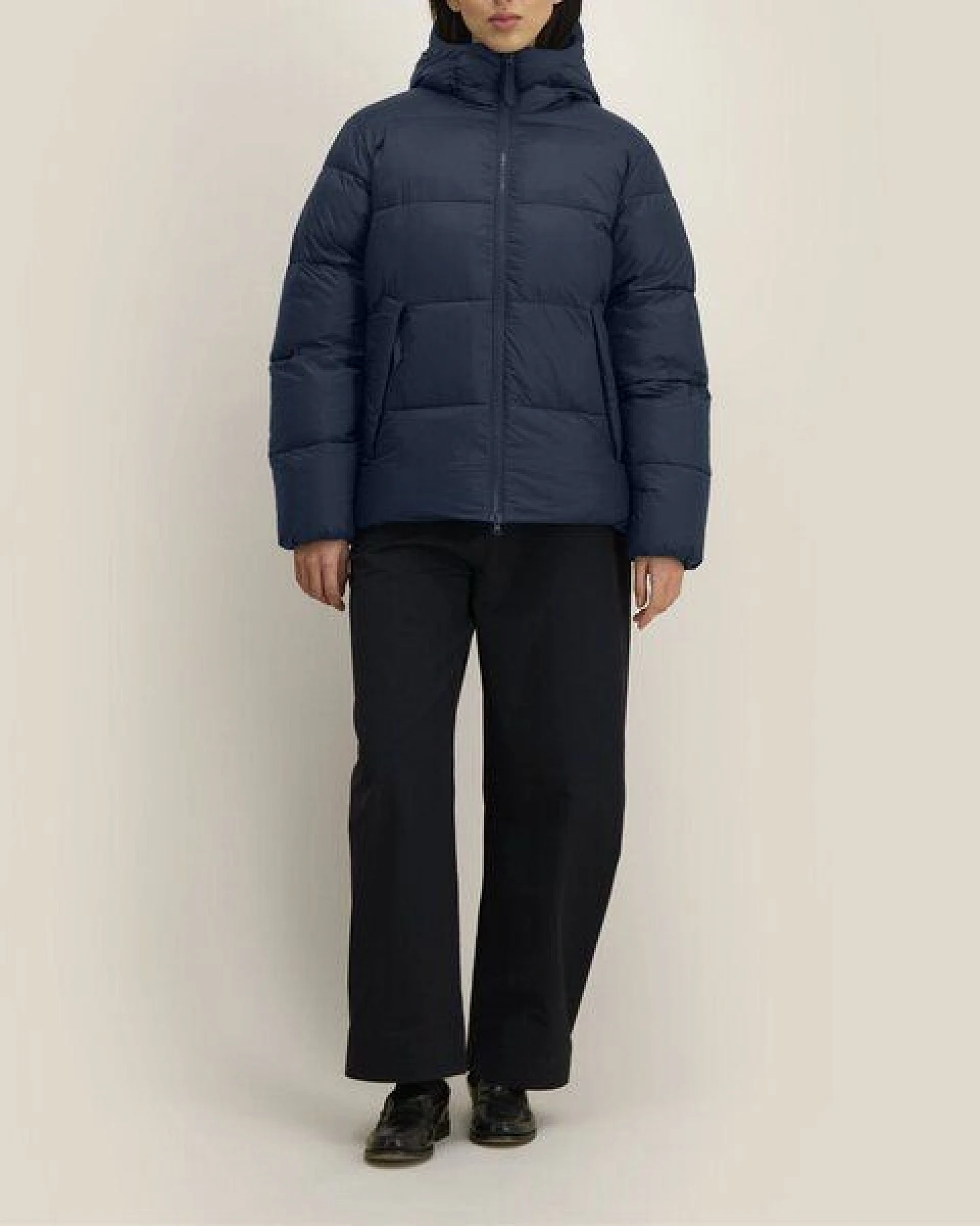 YTWOO Medium Fit Unisex Pufferjacke mit Kapuze – Ansicht 2