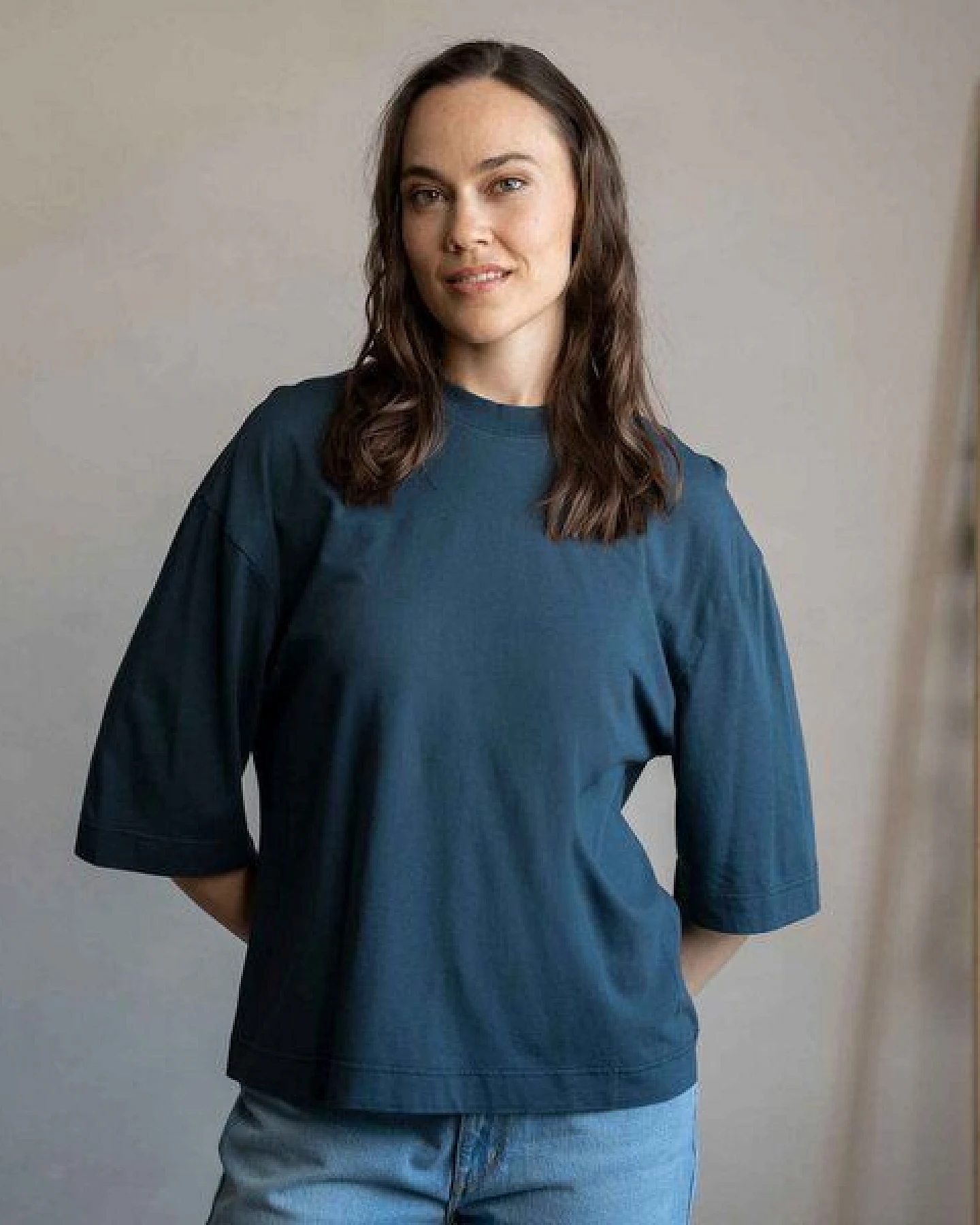 Vresh Clothing Vynnia - Oversized T-Shirt mit TENCEL(TM) Modal – Ansicht 4
