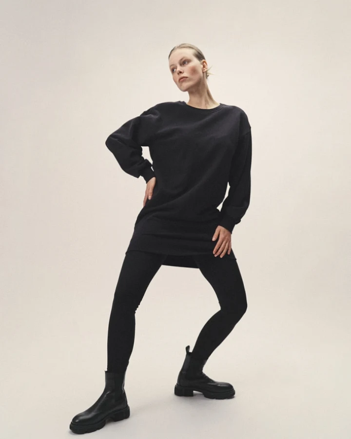 WOTE Damen vegan Sweatkleid Wote Schwarz