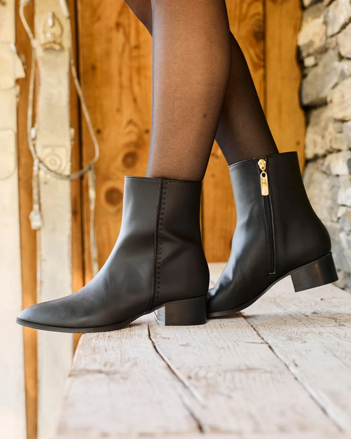 Minuit Sur Terre Damen vegan Stiefel Yvoire Schwarz
