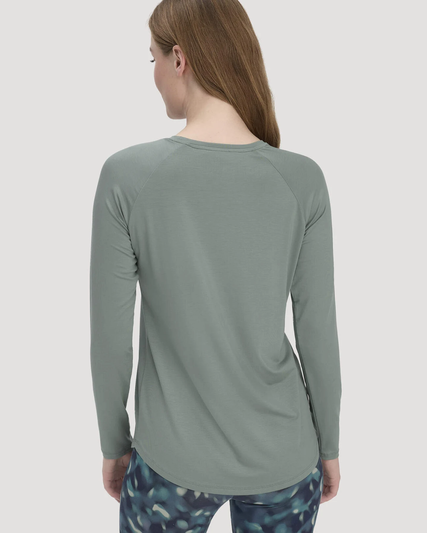 hessnatur Loungewear Longsleeve Regular ACTIVE COMFORT aus TENCEL™ Lyocell - grün - Größe 38 – Ansicht 3