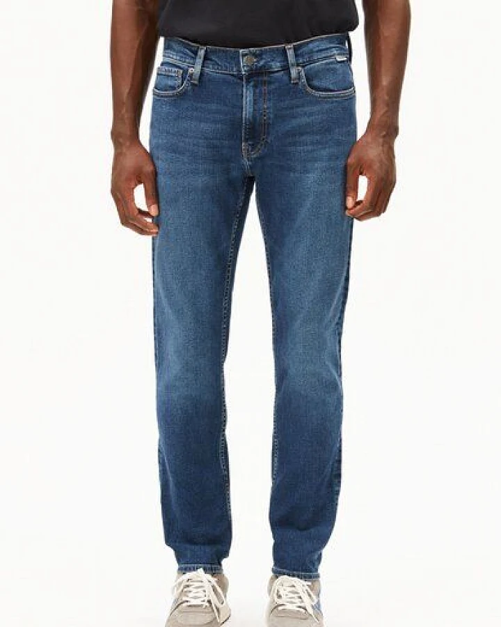 Produktseite: ARMEDANGELS IAAN Herren Slim Jeans recycelter Baumwoll Mix Comfort Stretch
