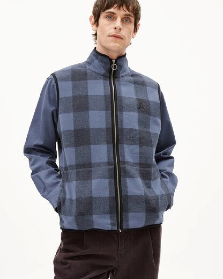 Produktseite: ARMEDANGELS FLAABO MICRO FLEECE Herren Fleeceweste aus Bio Baumwolle