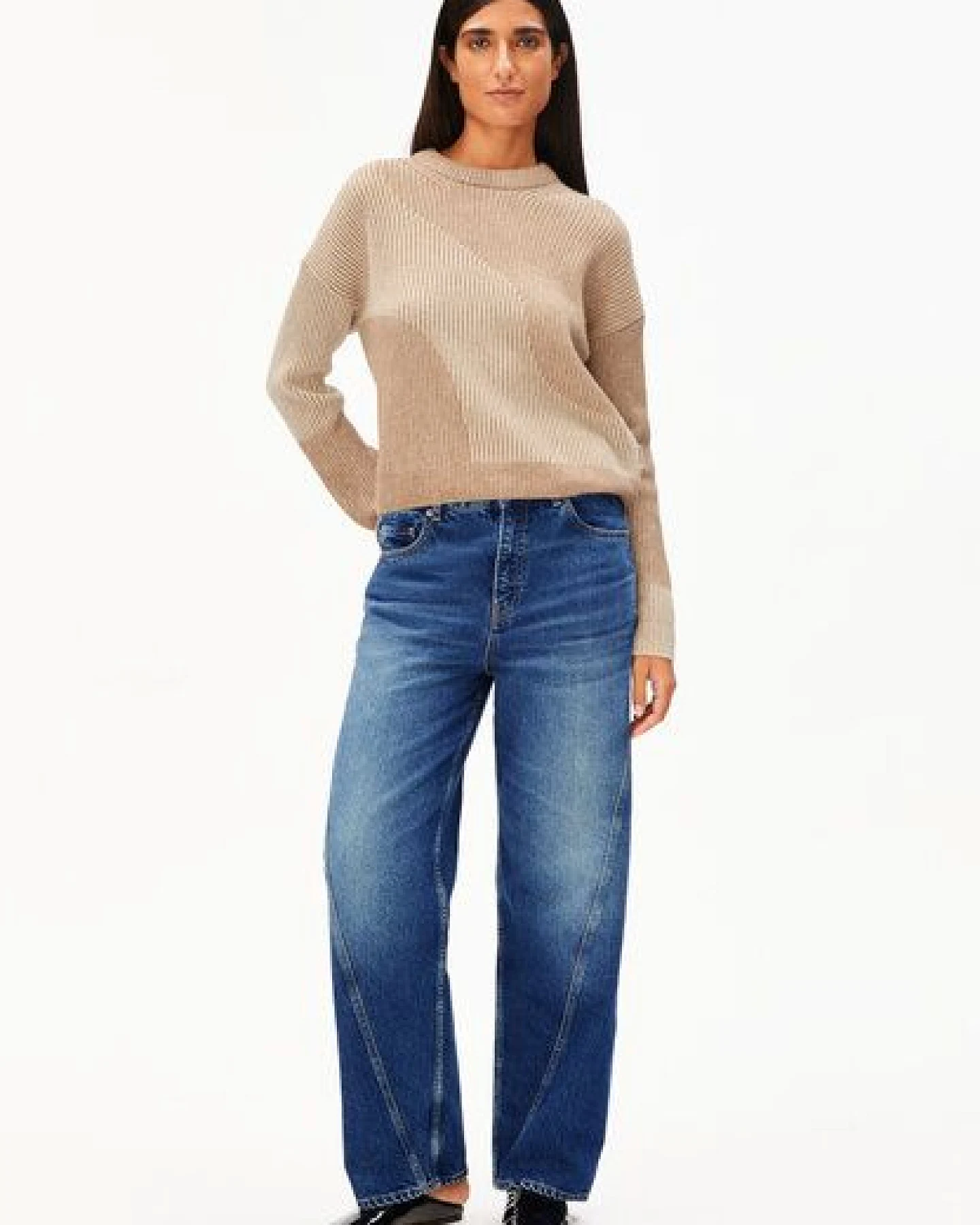 ARMEDANGELS MAYRAA VANISE Damen Pullover aus Bio-Woll Mix – Ansicht 4