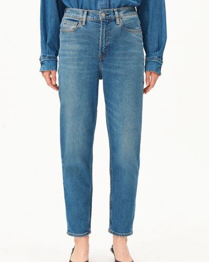ARMEDANGELS MAIRAA Damen Jeans aus recyceltem Baumwoll-Mix