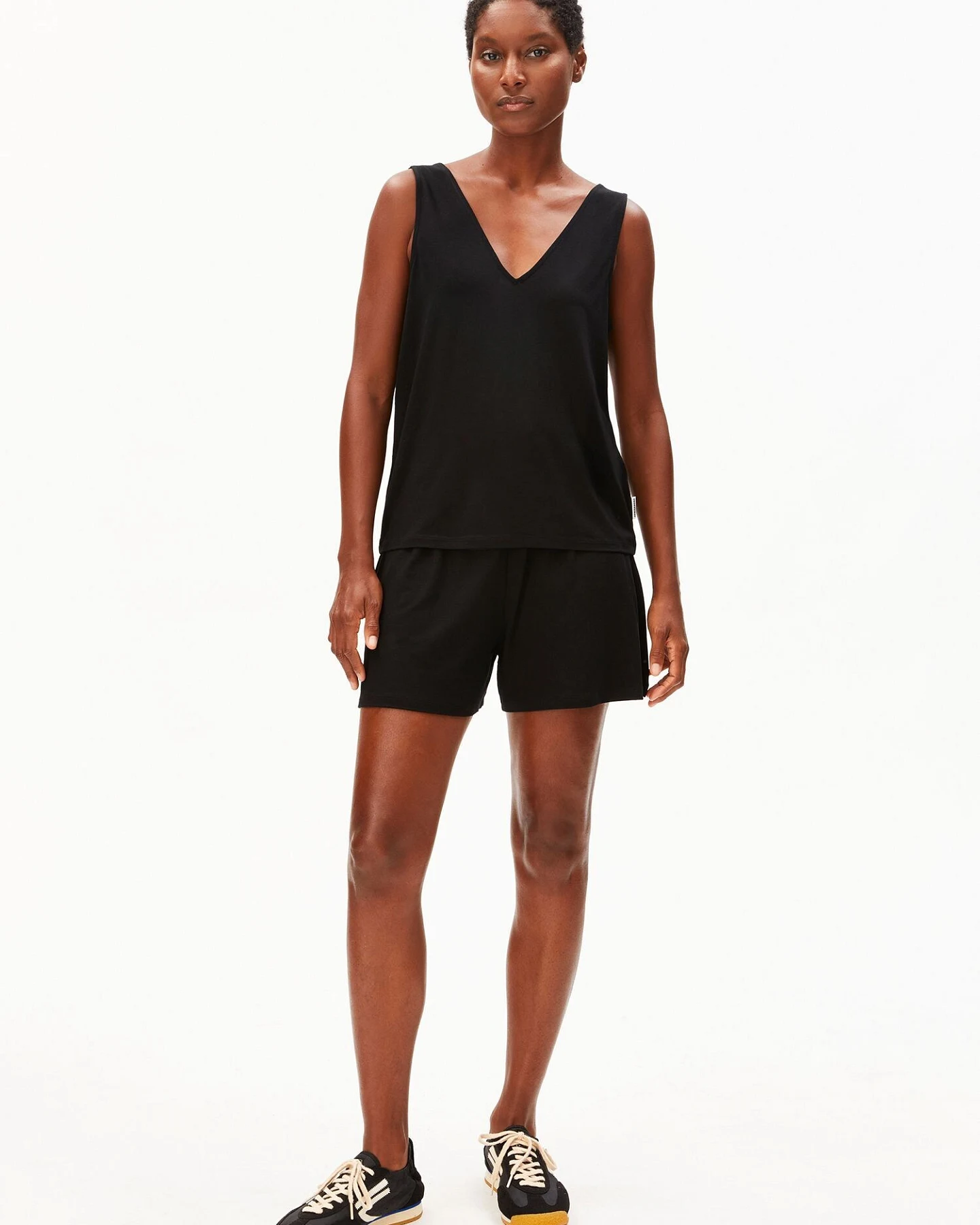 ARMEDANGELS Top V-NECK – Ansicht 5