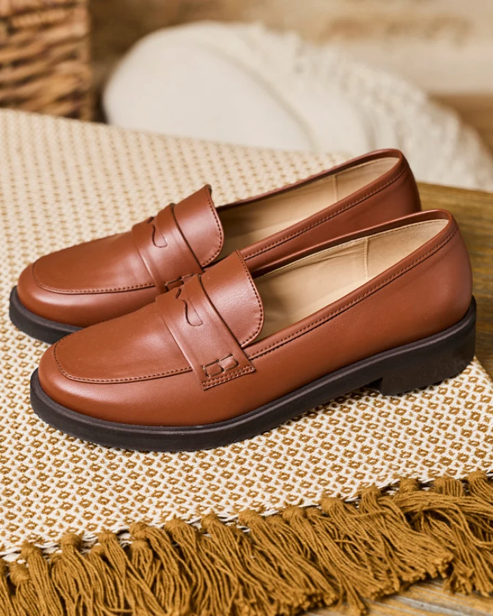 Minuit Sur Terre Damen vegan Loafer Accord In Kamelbraun