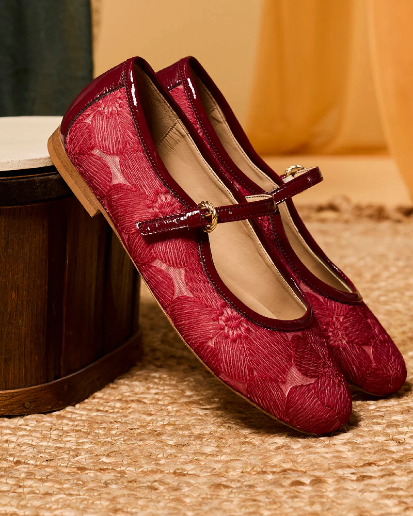 Minuit Sur Terre Damen vegan Ballerinas Clara Ruby Red – Ansicht 2