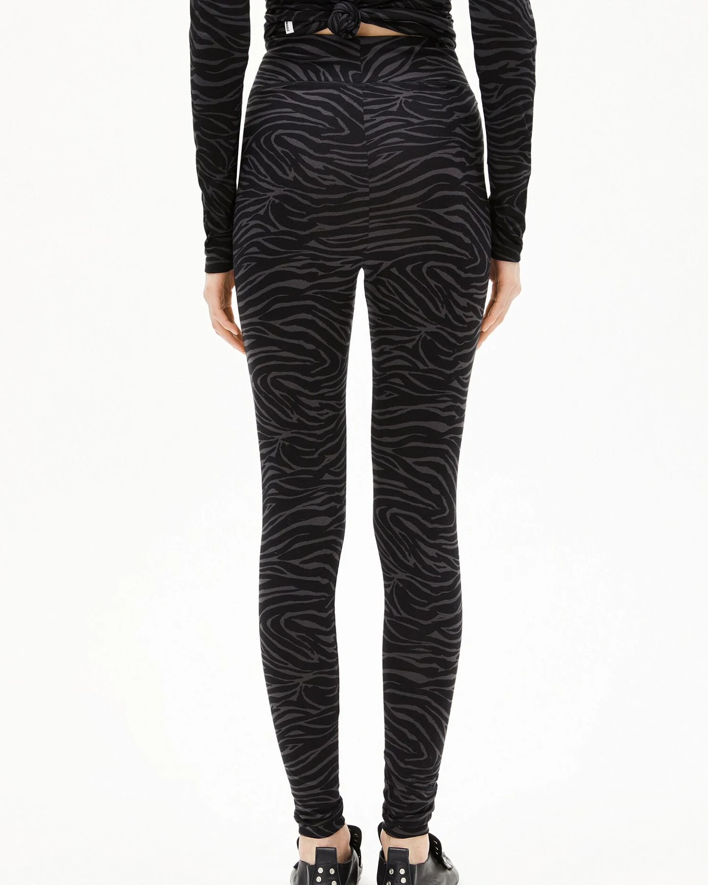 ARMEDANGELS Leggings FARIBAA ZEBRARAA – Ansicht 3