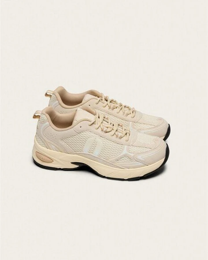 Odaje Sneaker Modell: May