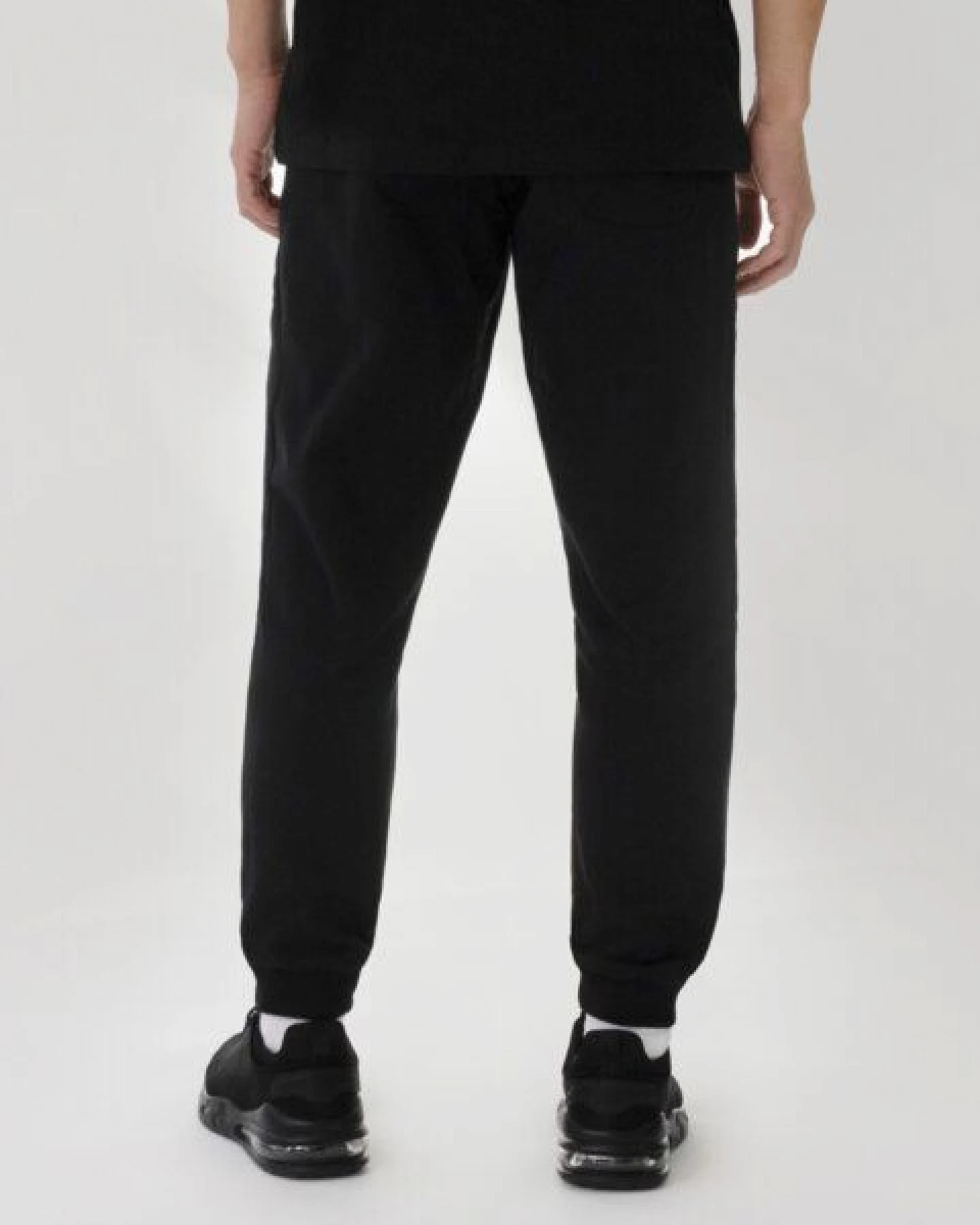 TAO Sportswear Warme Herren Jogginghose ERIK aus Bio-Baumwolle – Ansicht 2