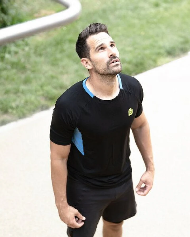 KiiGO Herren Laufshirt FIT-TEE - Schwarz