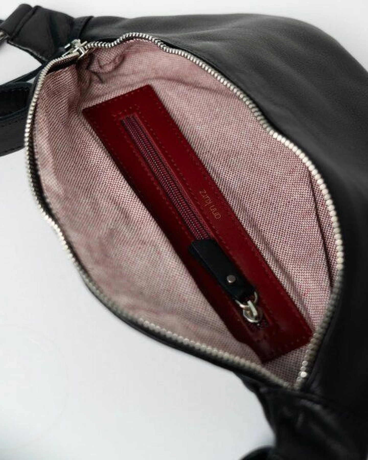 ann kurz Fanny Pack – Bauchtasche aus Leder – Ansicht 2