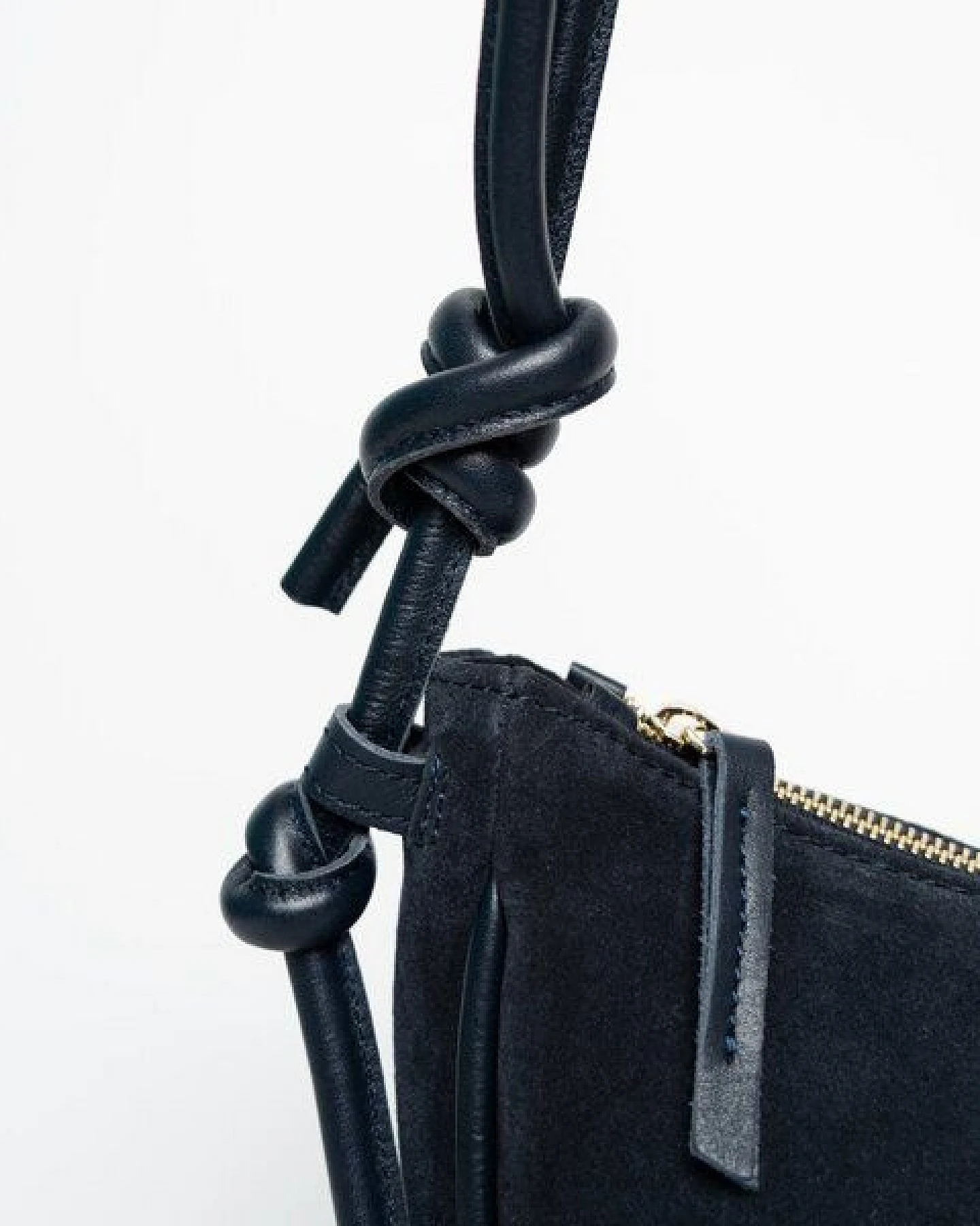 ann kurz Half Moon – Halbmond-Schultertasche aus Leder – Ansicht 3