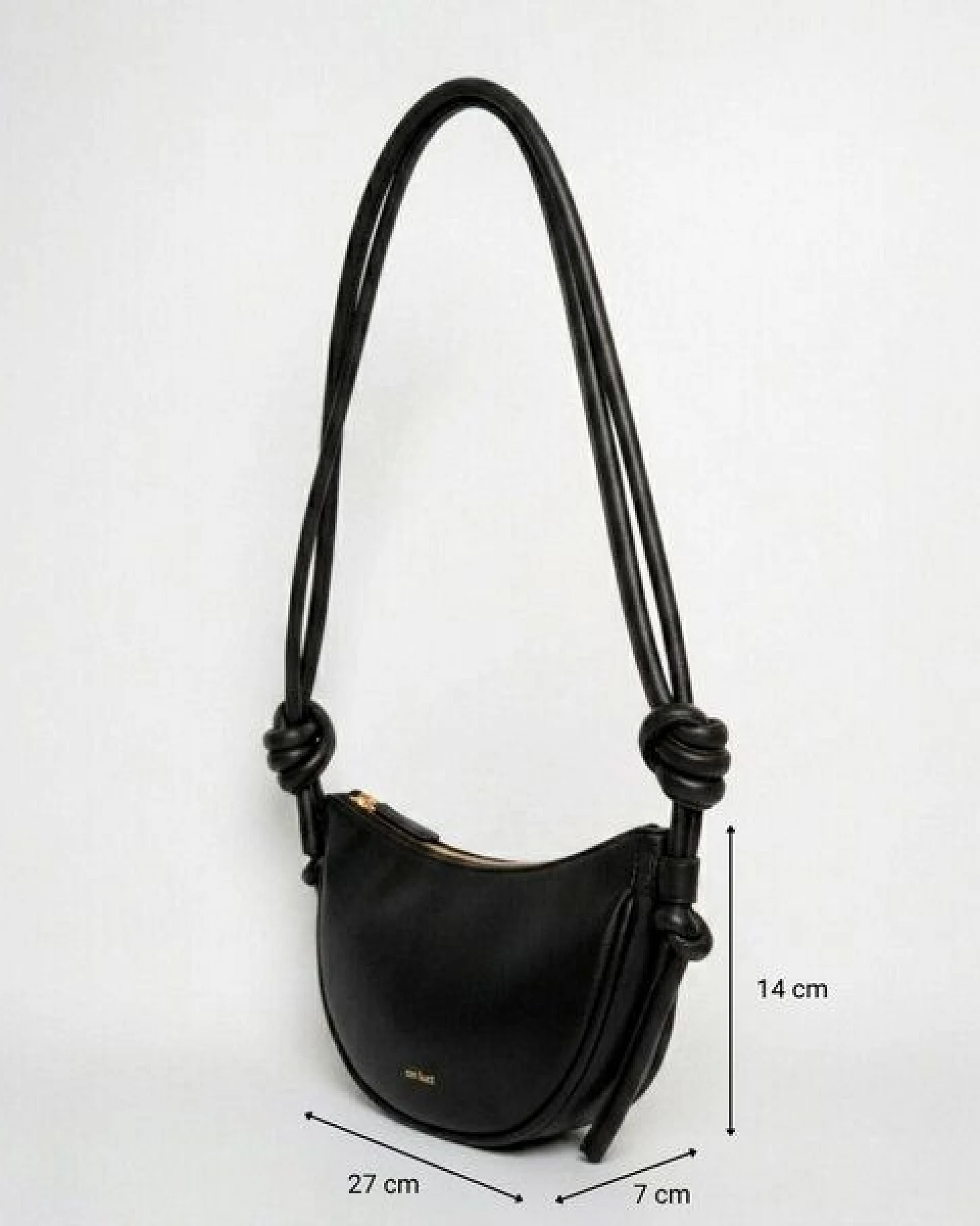 ann kurz Mini Half Moon – kleine Halbmond-Schultertasche aus Leder – Ansicht 4