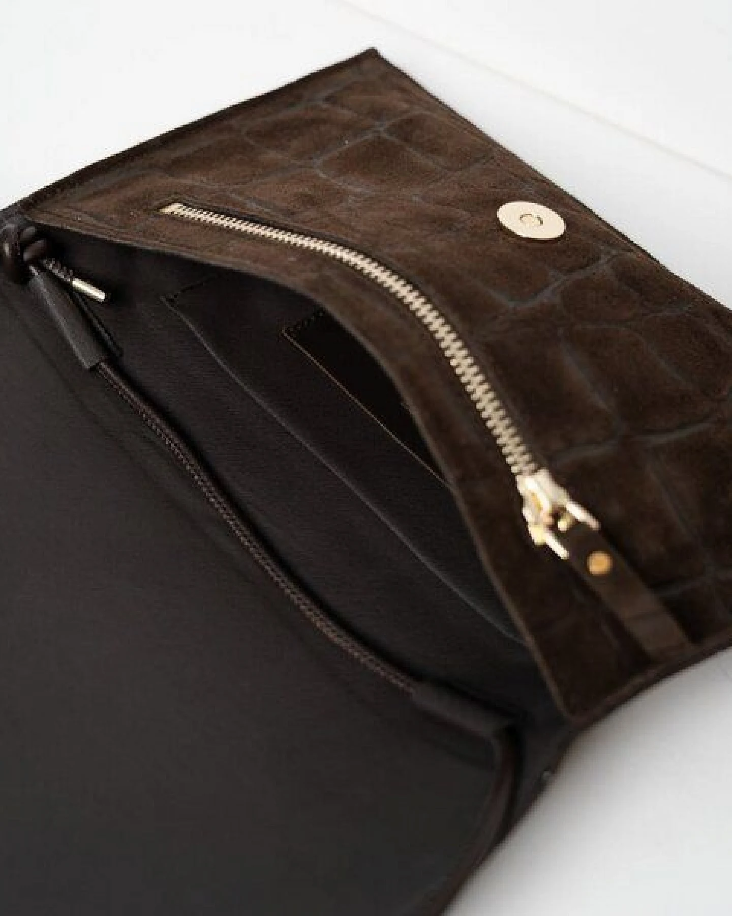 ann kurz Thin Clutch – flache Clutch aus Leder – Ansicht 2