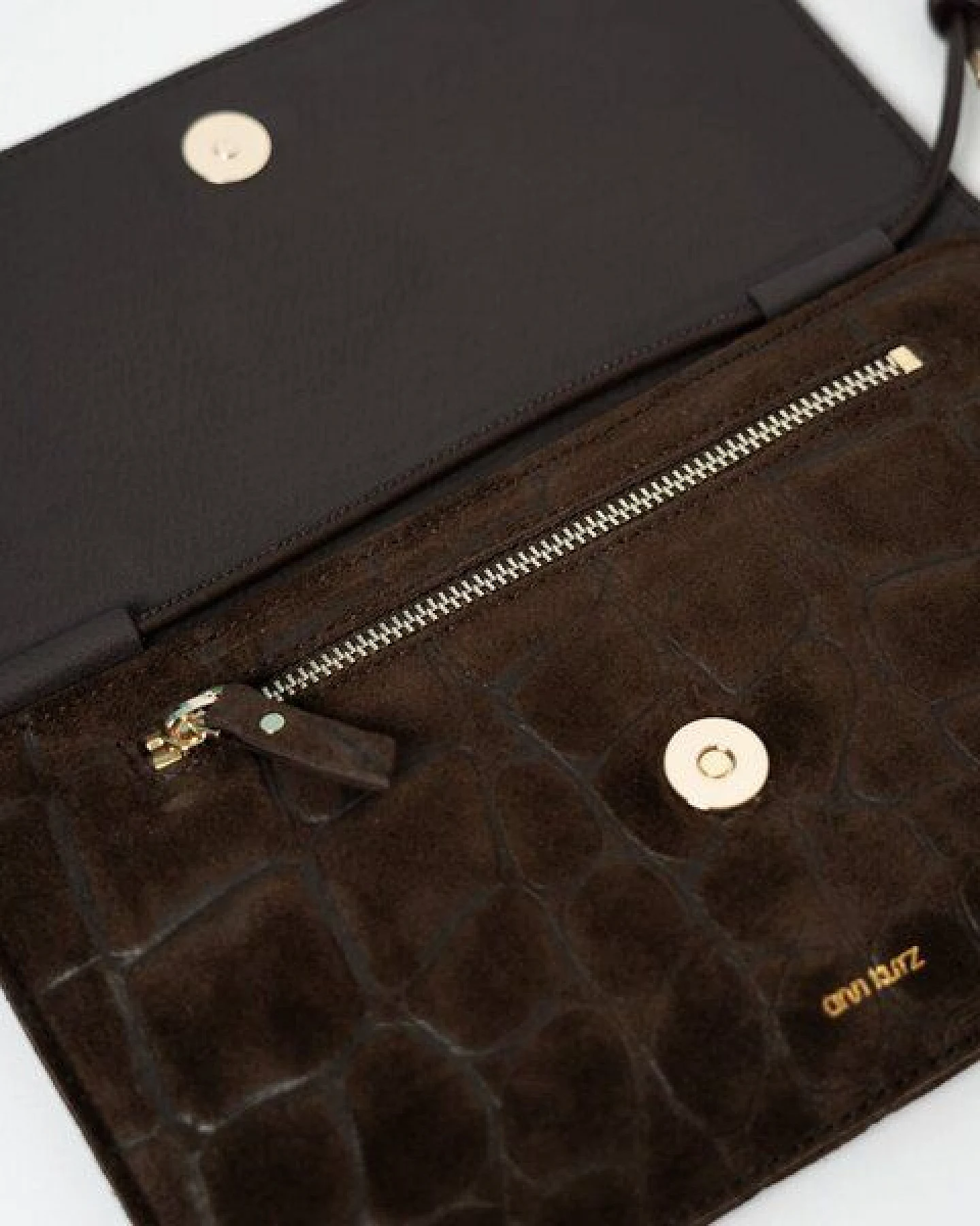 ann kurz Thin Clutch – flache Clutch aus Leder – Ansicht 3