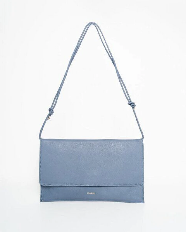 ann kurz Thin Clutch – flache Clutch aus Leder