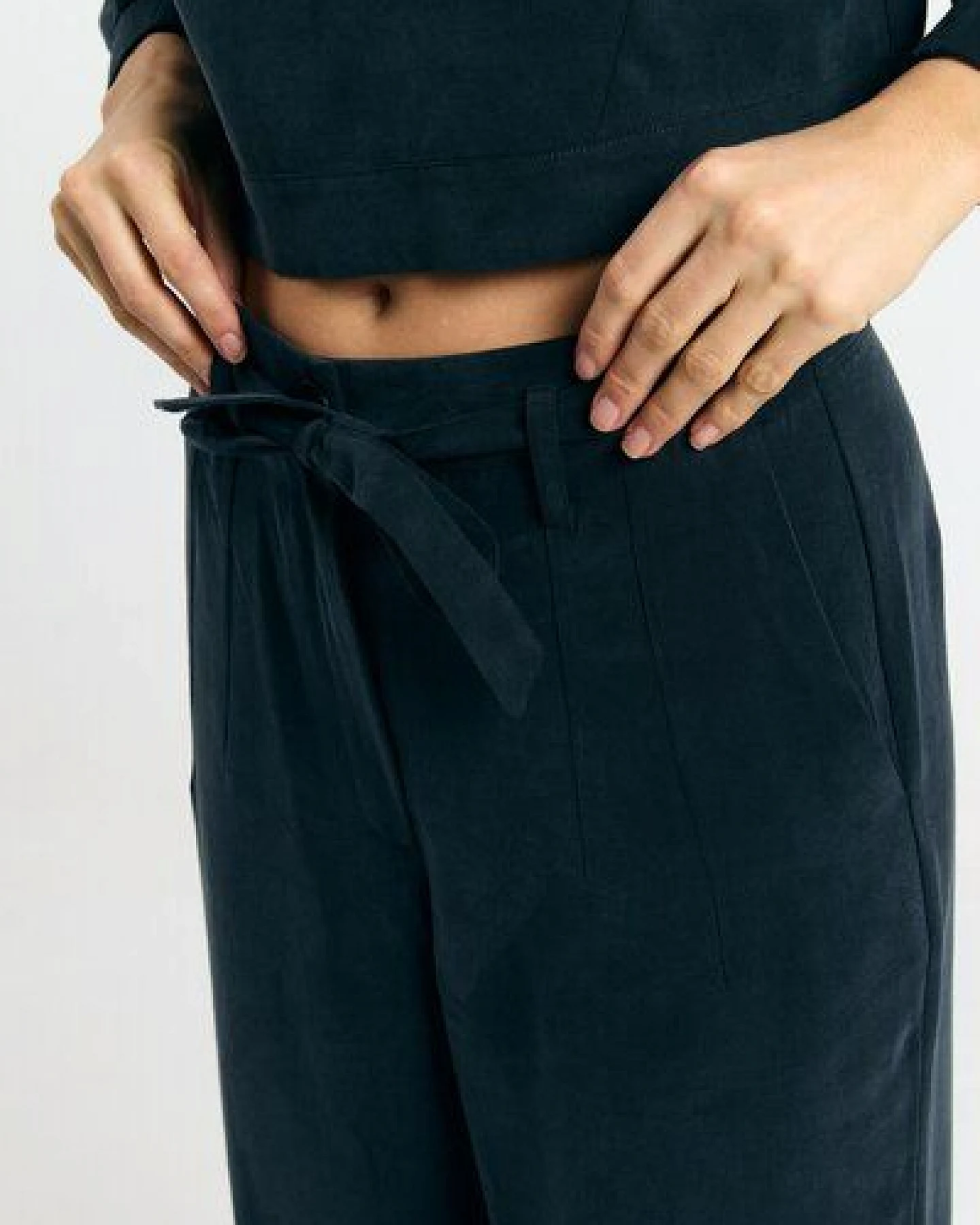 Suite13lab EO HOSE – Ansicht 2