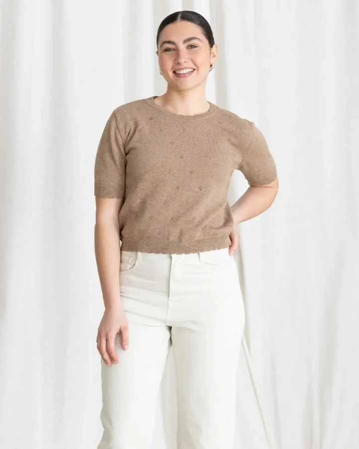 Clotsy Damen vegan Top Kurzarm Mocha