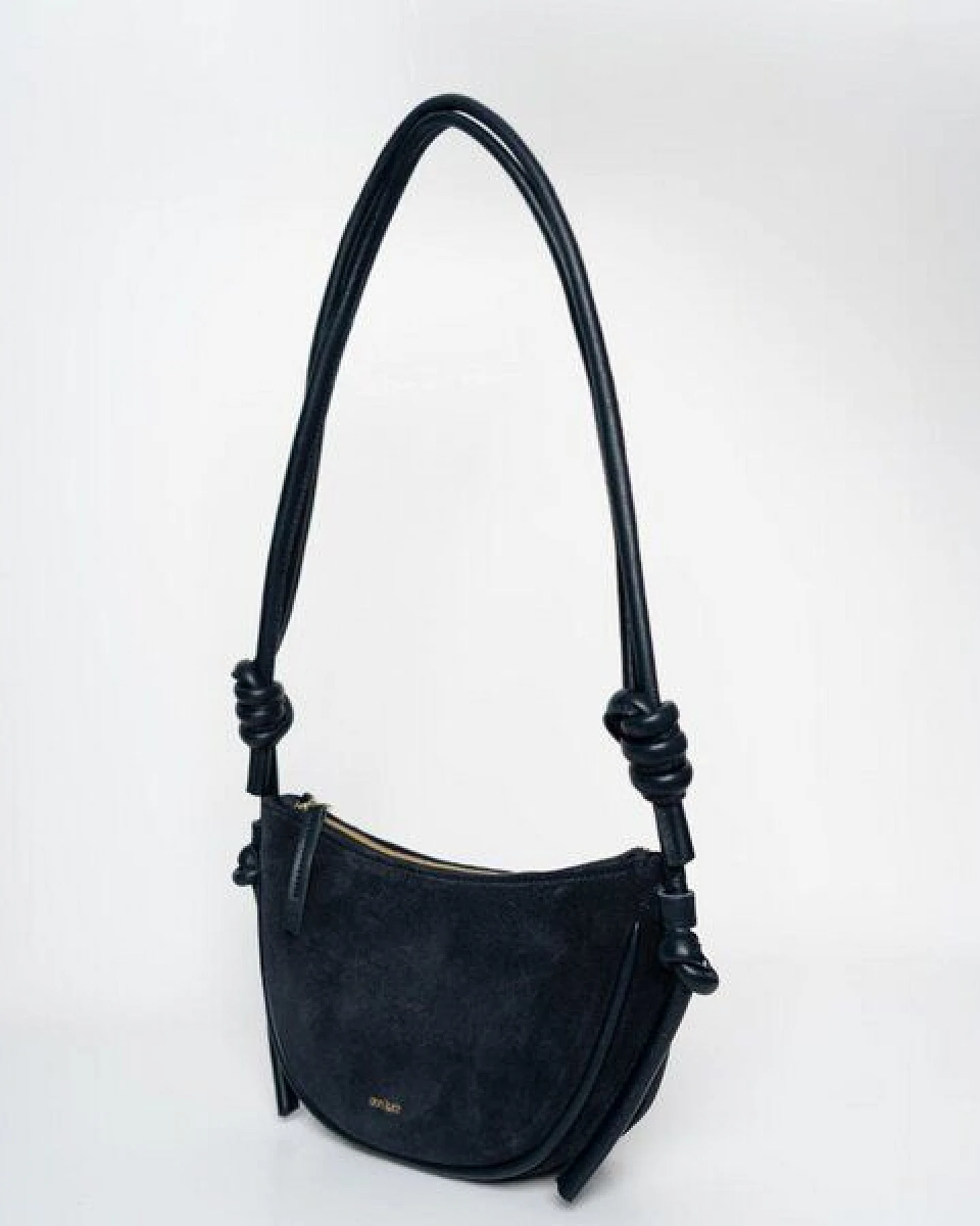 ann kurz Mini Half Moon – kleine Halbmond-Schultertasche aus Leder – Ansicht 4
