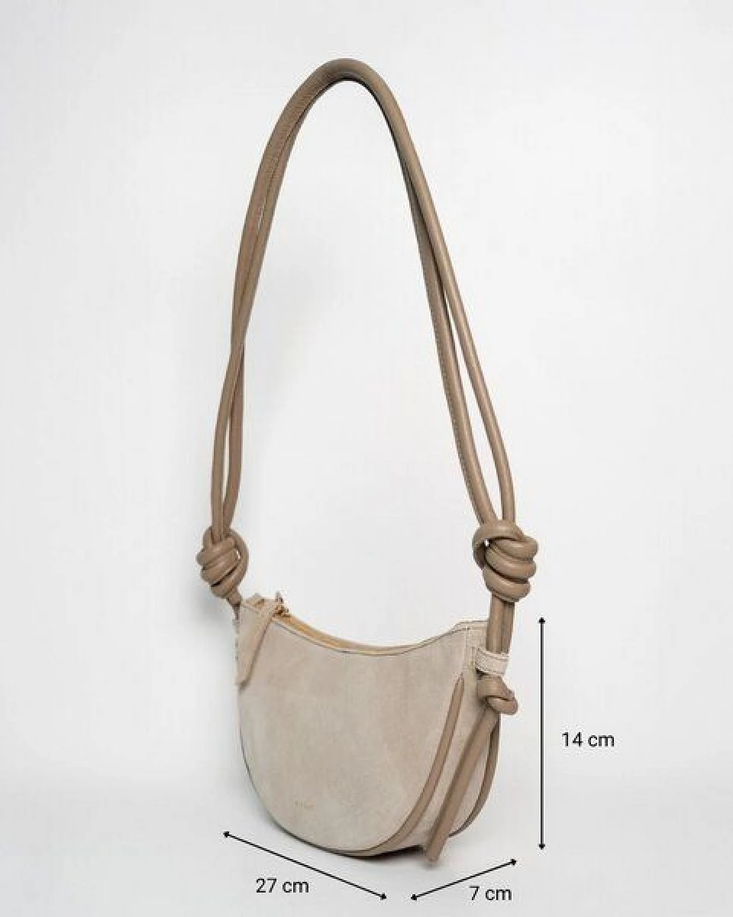 ann kurz Mini Half Moon – kleine Halbmond-Schultertasche aus Leder – Ansicht 4