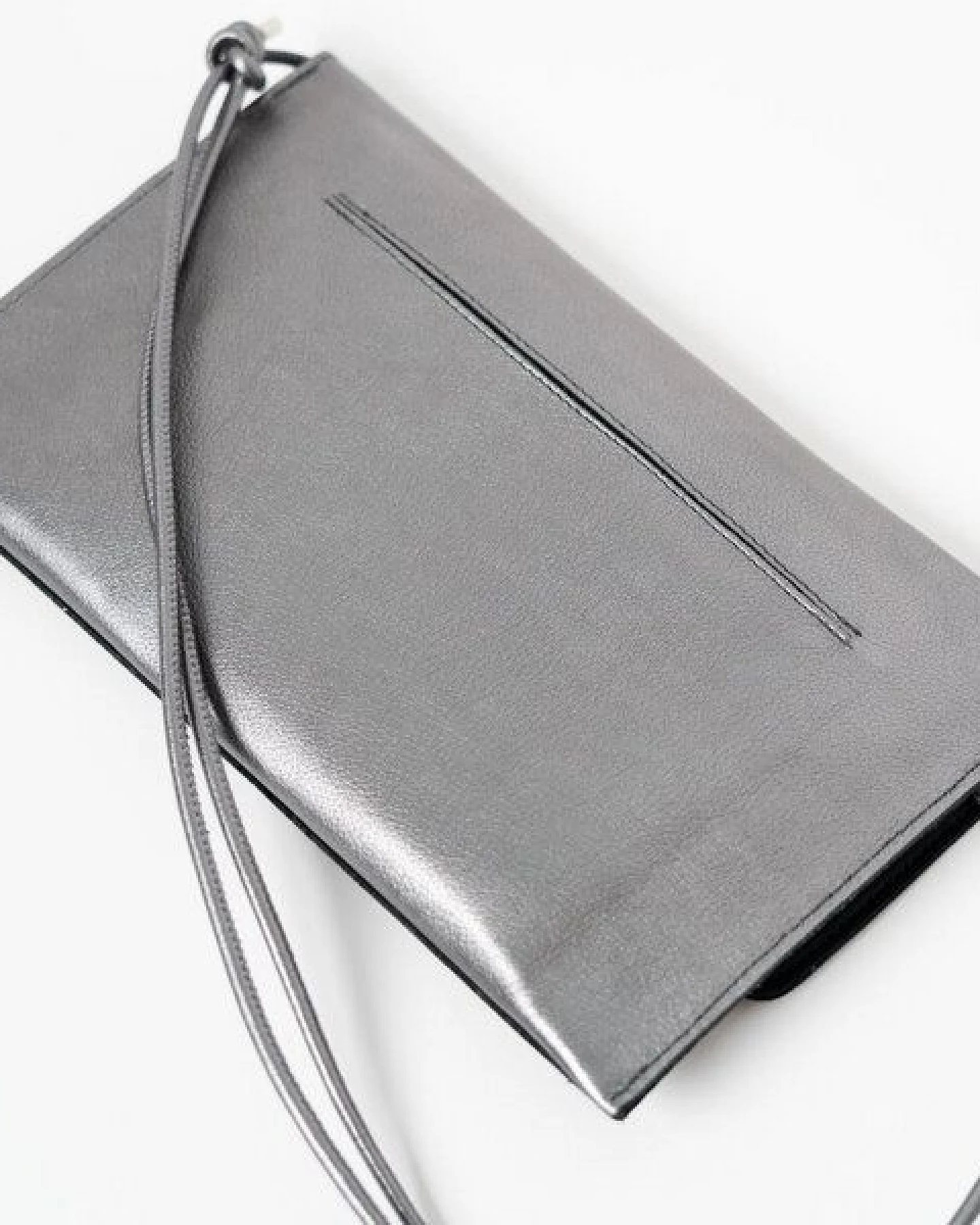 ann kurz Thin Clutch – flache Clutch aus Leder – Ansicht 3