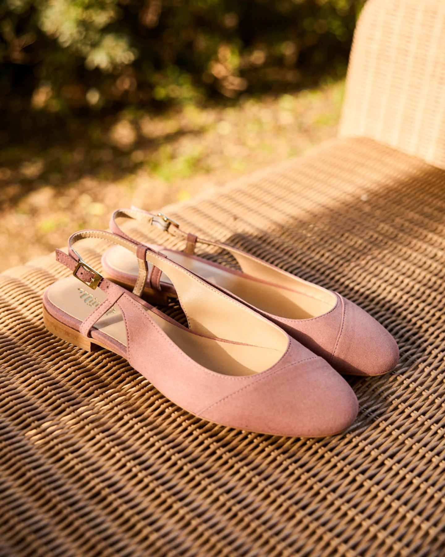 Minuit Sur Terre Damen vegan Sandalen Hortense Pétale Pink – Ansicht 2