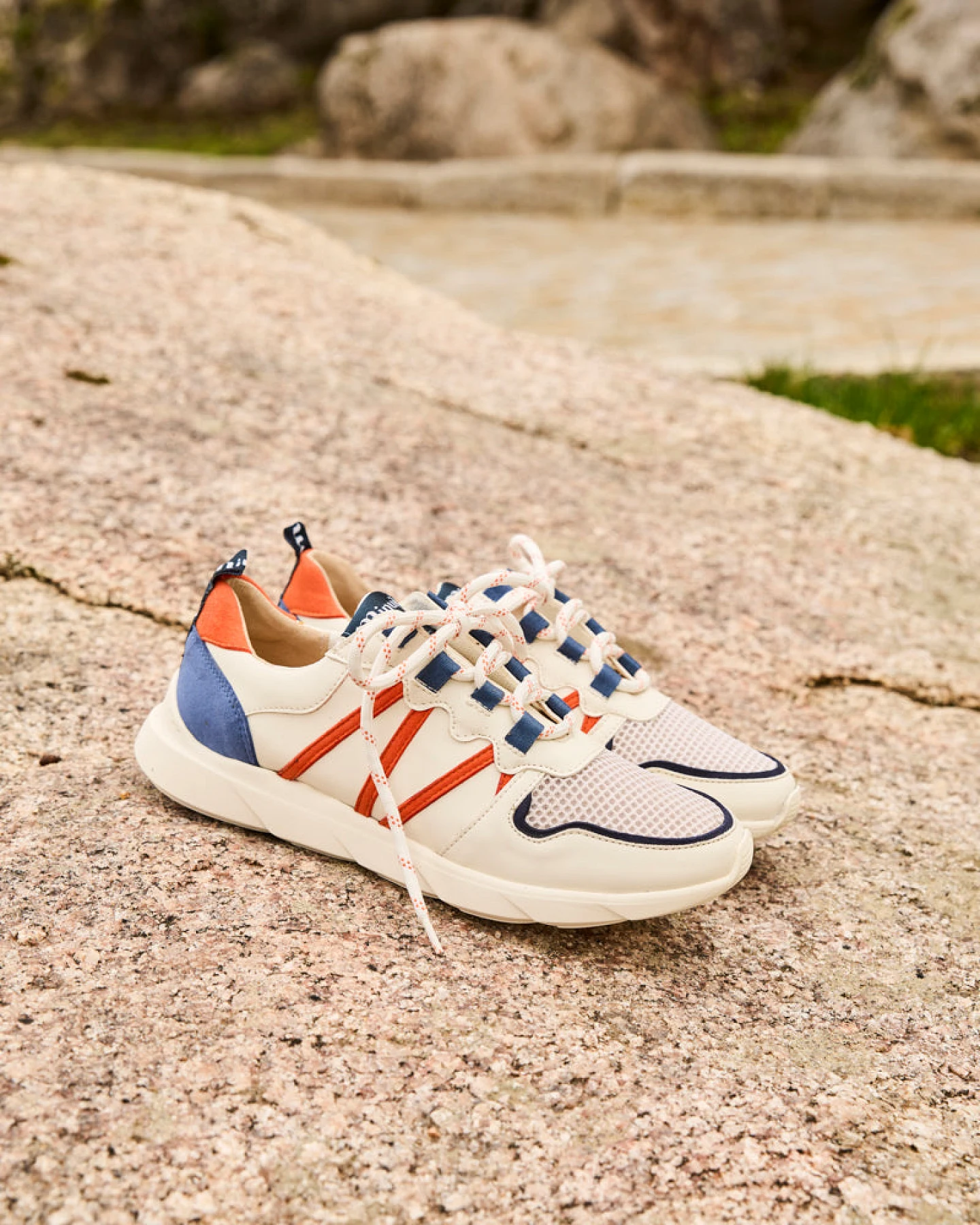 Minuit Sur Terre Damen vegan Sneaker Chamois Golden Hour – Ansicht 2