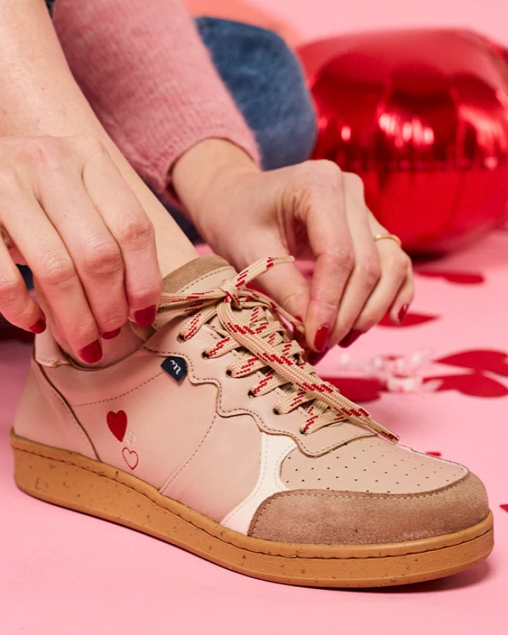 Minuit Sur Terre Damen vegan Sneaker Max Coeurs Beige