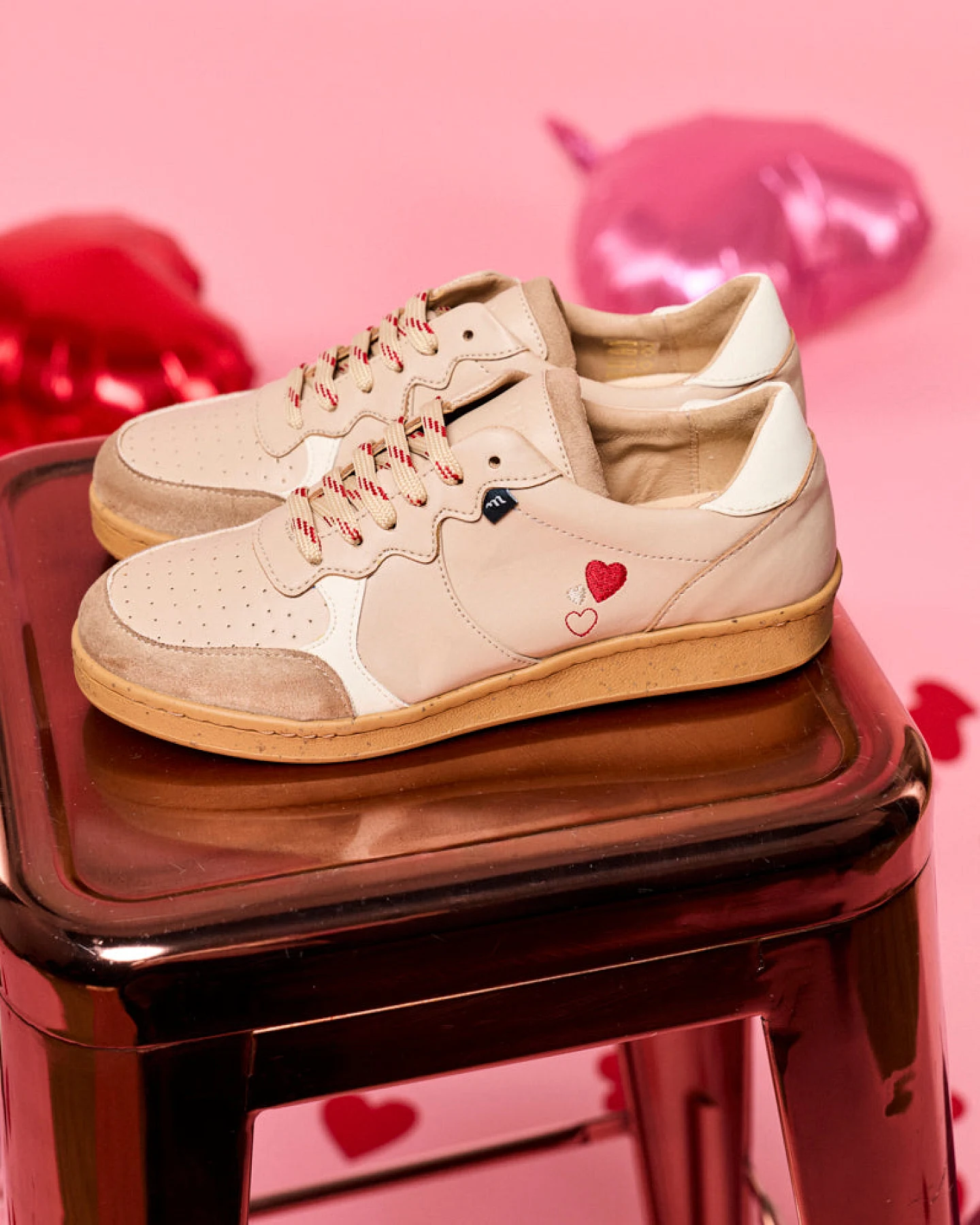 Minuit Sur Terre Damen vegan Sneaker Max Coeurs Beige – Ansicht 2