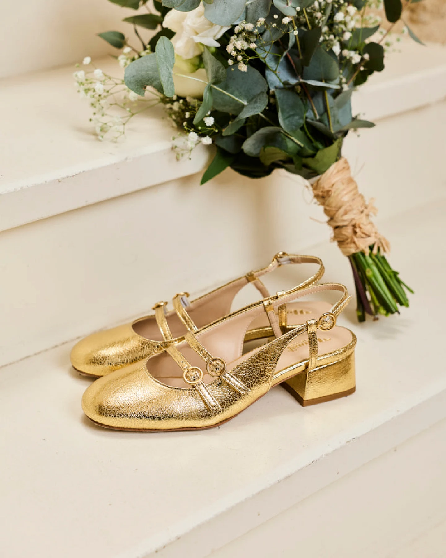 Minuit Sur Terre Damen vegan Sandalen Harmonie Gold – Ansicht 2