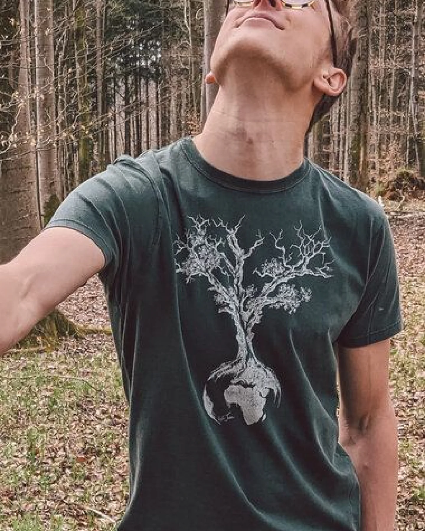 Life-Tree Organic Fairwear Shirt Men Weltenbaum – Ansicht 4