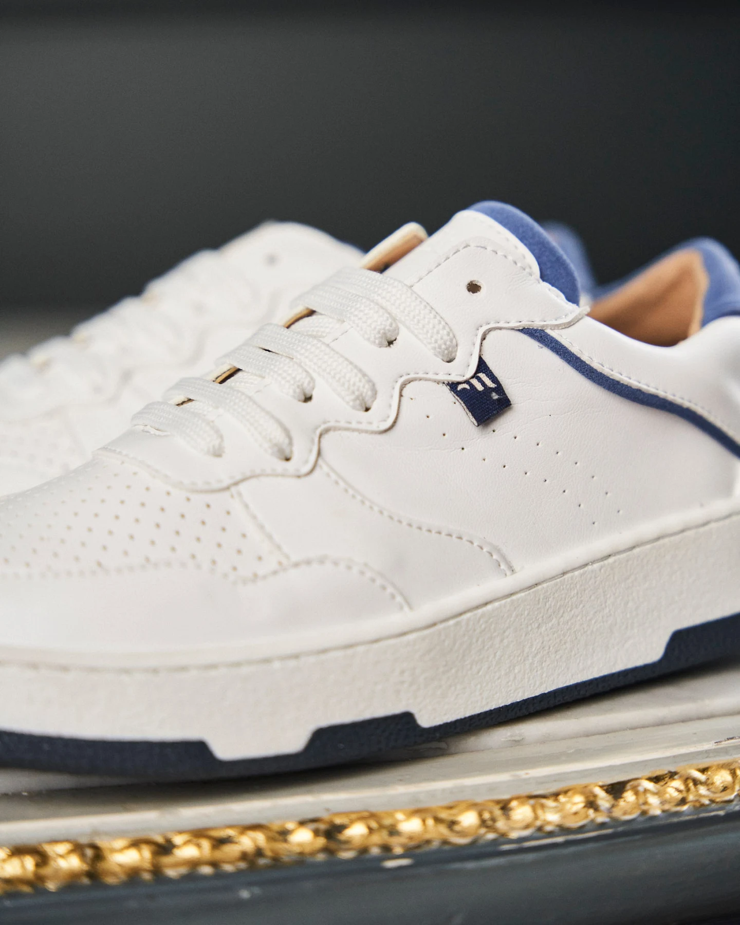 Minuit Sur Terre Herren vegan Sneaker Vestige Weiß Denim – Ansicht 2