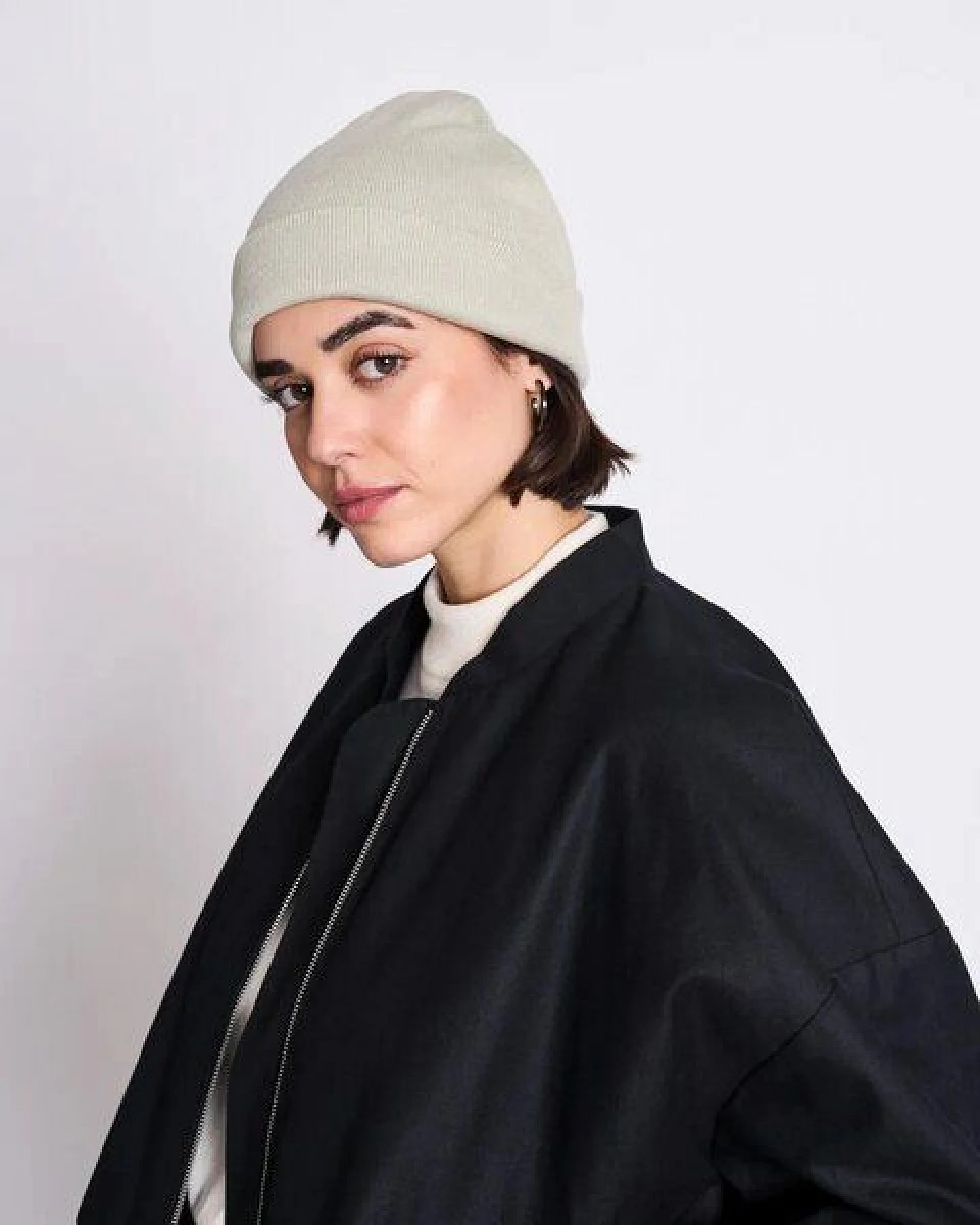 JAN N JUNE Beanie Mütze BROOKLYN für Frauen – Ansicht 2