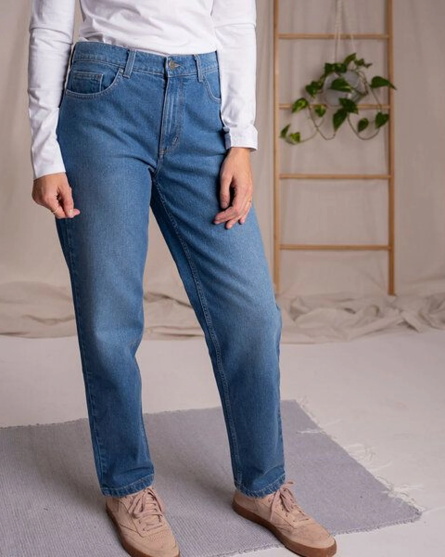 Vresh Clothing Stevie - Boyfriend Jeans aus Biobaumwolle – Ansicht 3