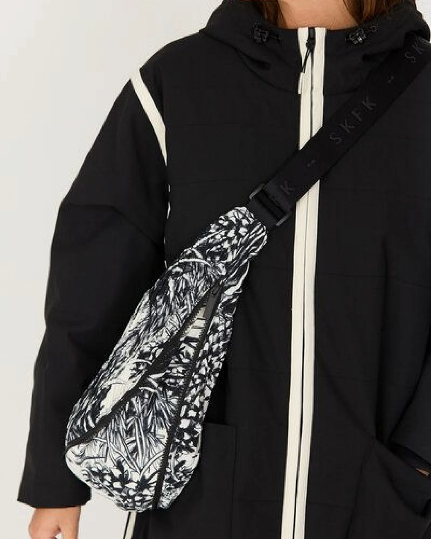 SKFK Kalamua Plissée-Tasche – Ansicht 3
