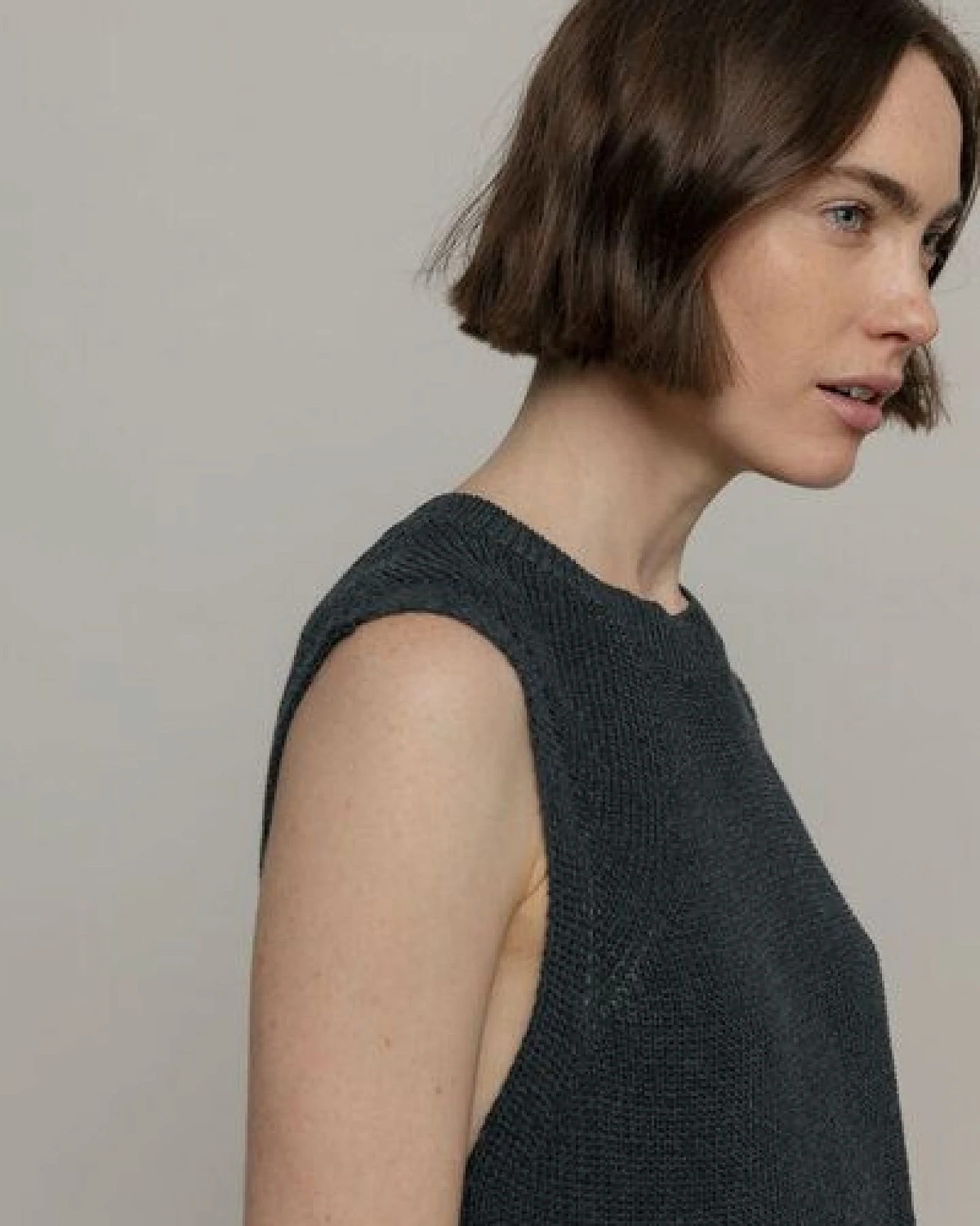 Rifò - Circular Fashion Made in Italy Adelaide, Stricktop aus recycelter Baumwolle – Ansicht 2