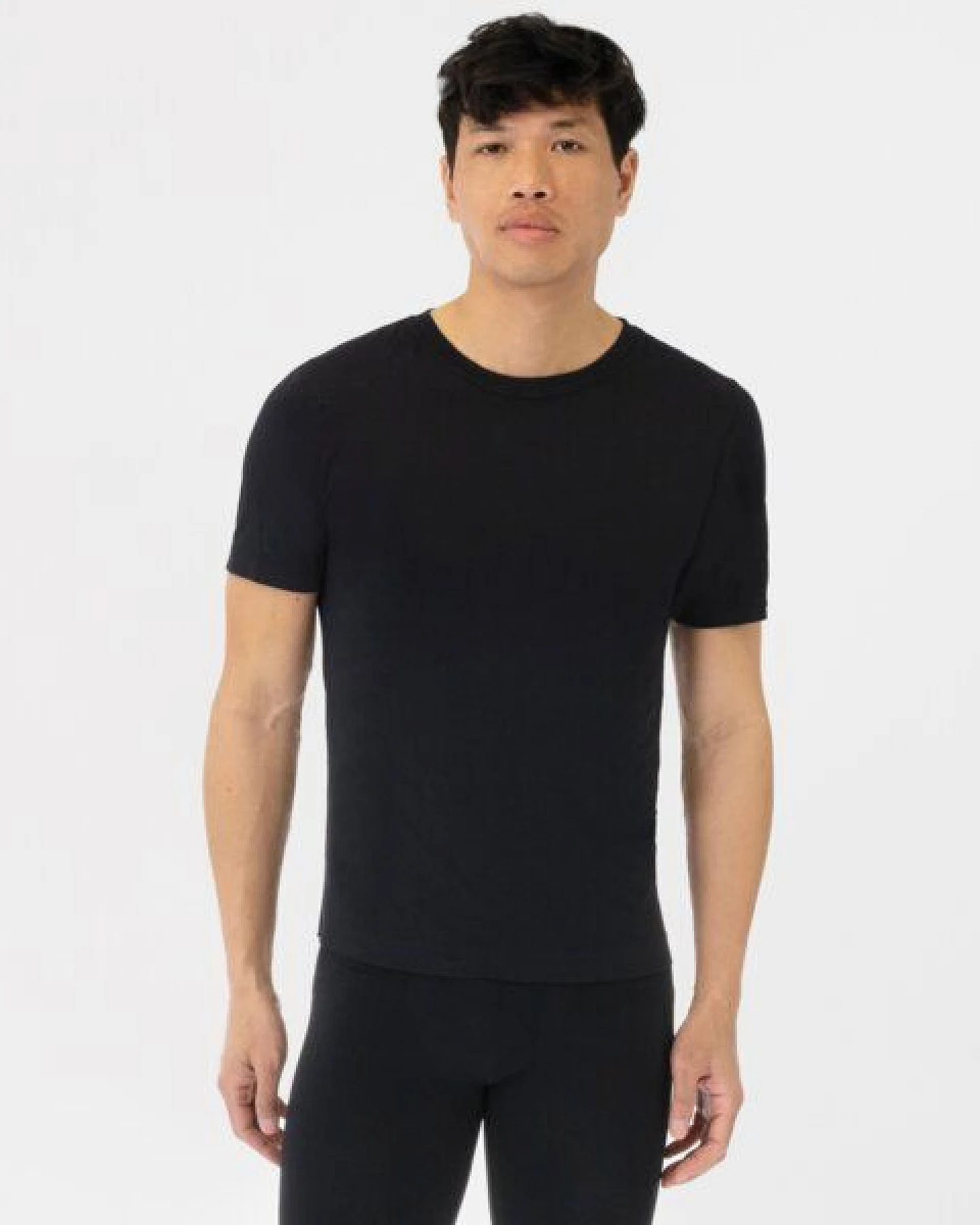 TAO Sportswear Schnelltrocknendes & nahtloses Herren kurzarm Funktionsshirt – Ansicht 2