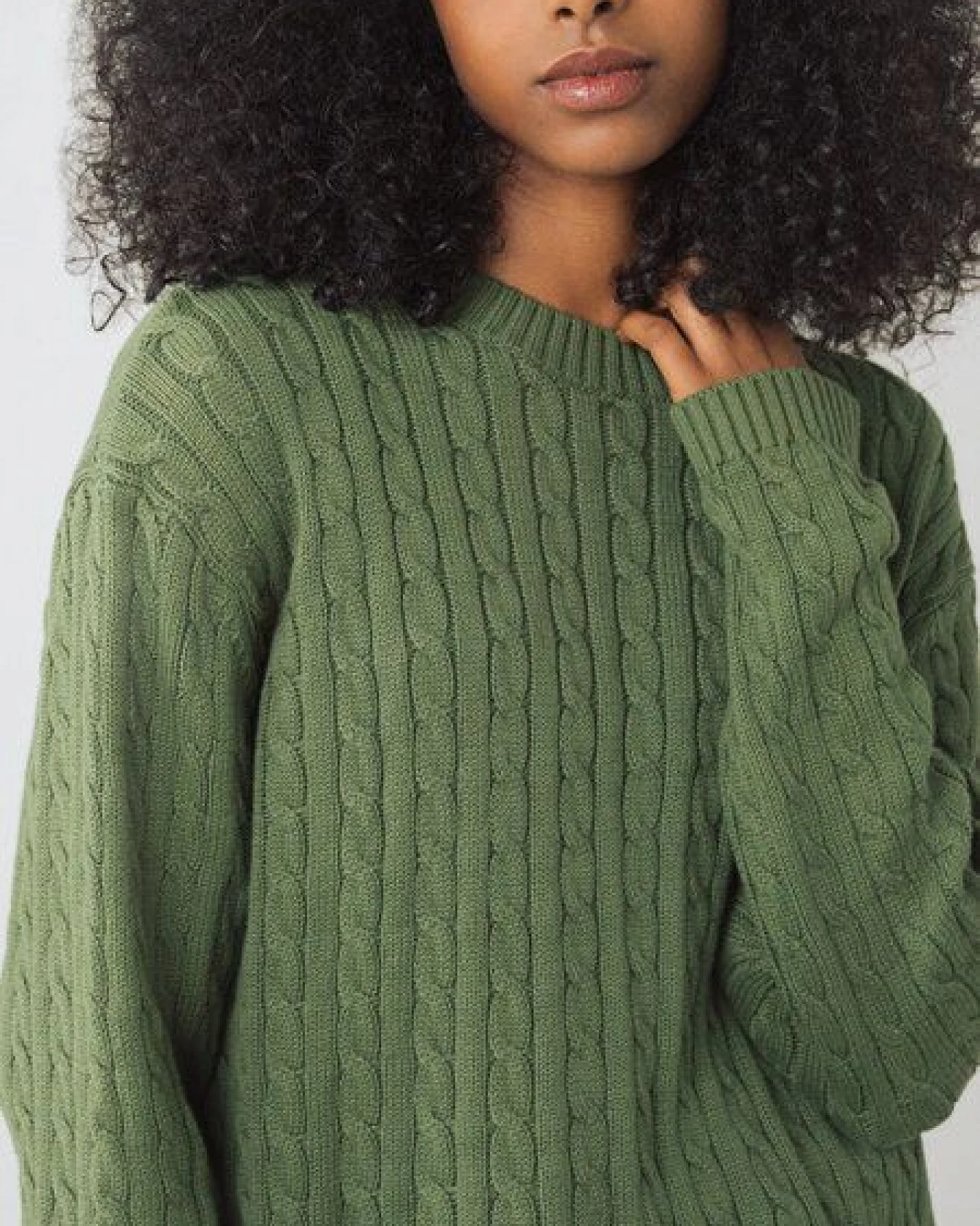 Honest Basics Damen Zopfstrickpullover aus Bio-Baumwolle – Ansicht 4