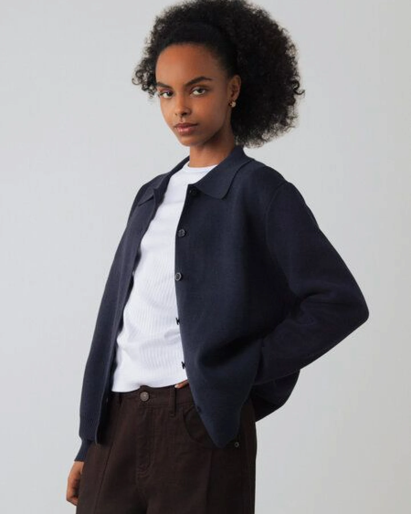 Honest Basics Damen MC Cardigan aus 100% Bio-Baumwolle – Ansicht 3