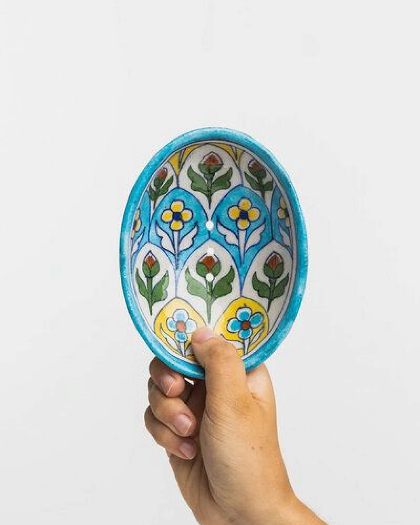 TRANQUILLO Blue Pottery Seifenschale von Hand geformt und bemalt – Ansicht 3